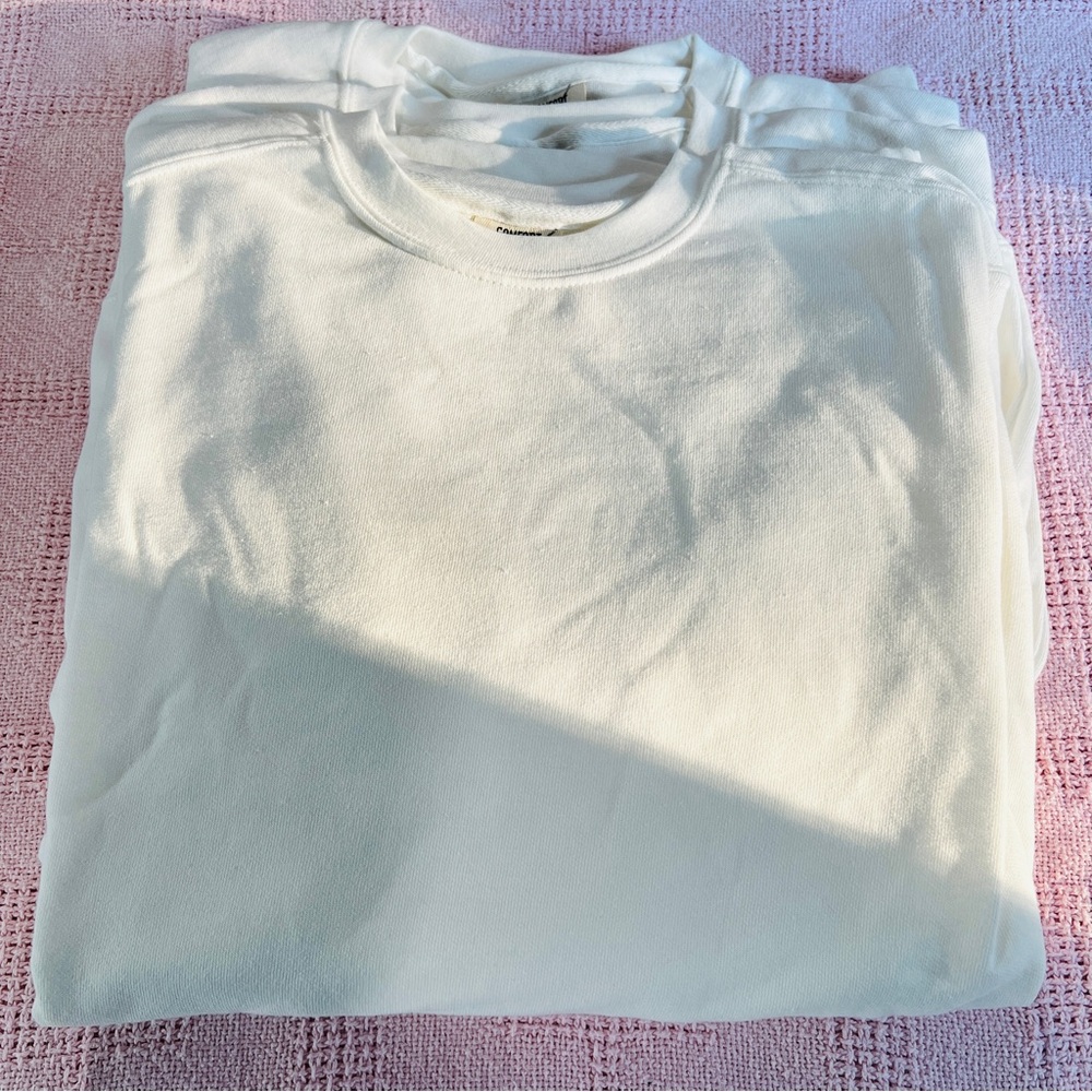 Comfort Colors Bundle! Set of 3 white crewneck sweatshirts size small